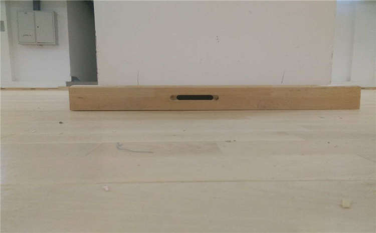 拼接板舞臺實木地板一般多少錢？