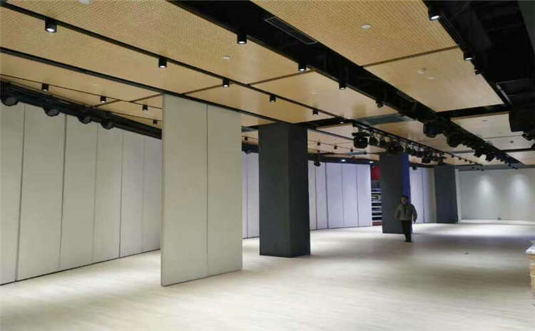 拼接板NBA籃球場木地板哪個品牌好?