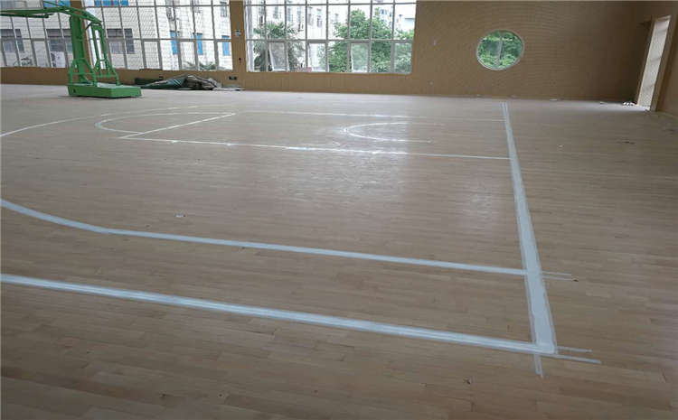 指接板乒乓球館木地板報(bào)價(jià)