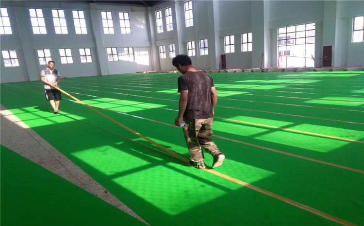 指接板羽毛球館木地板批發**