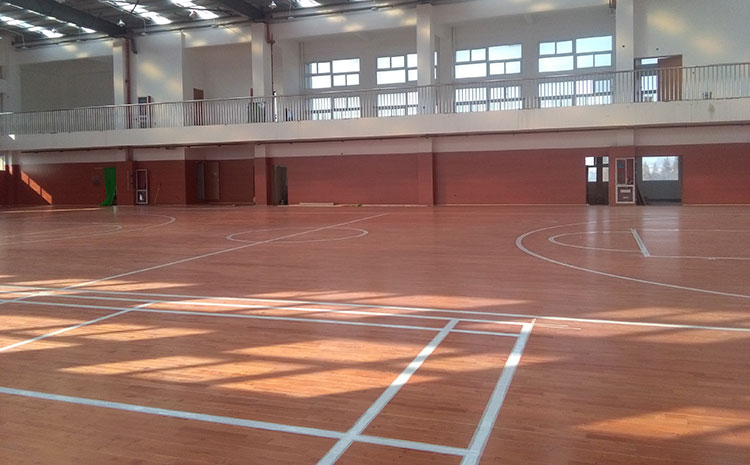 橡膠木籃球館木地板哪個品牌好?