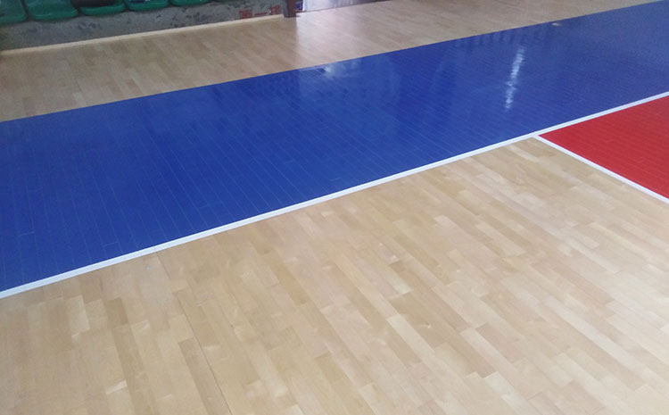 俄勒岡松羽毛球館木地板一平米價格