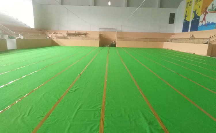 楓樺木體育運動地板哪個牌子好？