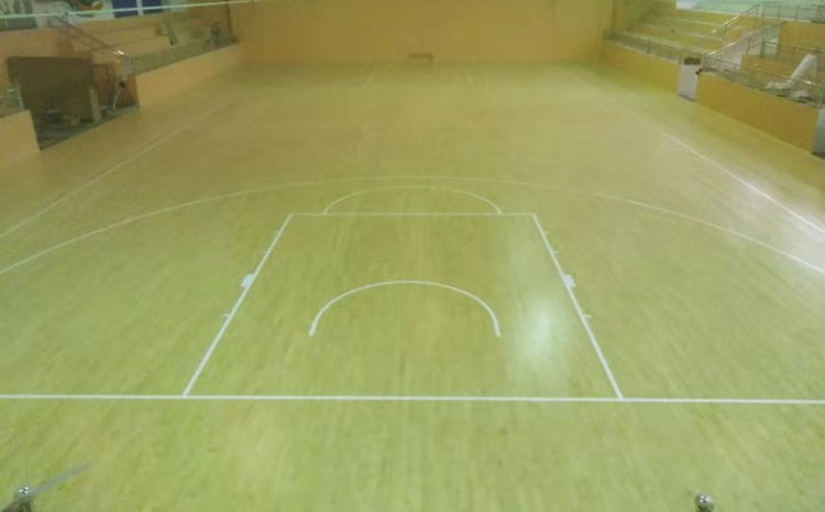 怎么翻新？學(xué)校體育館木地板