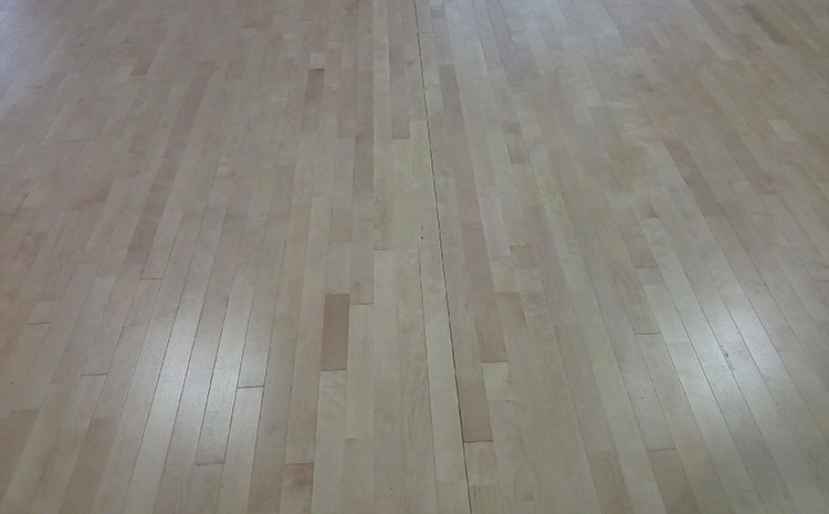 24厚實(shí)木運(yùn)動(dòng)地板一平米價(jià)格