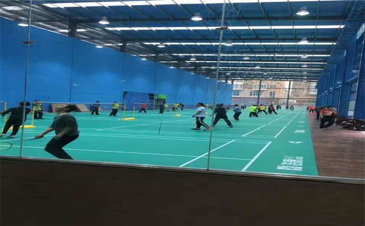 24厚舞臺運動木地板哪個品牌好？