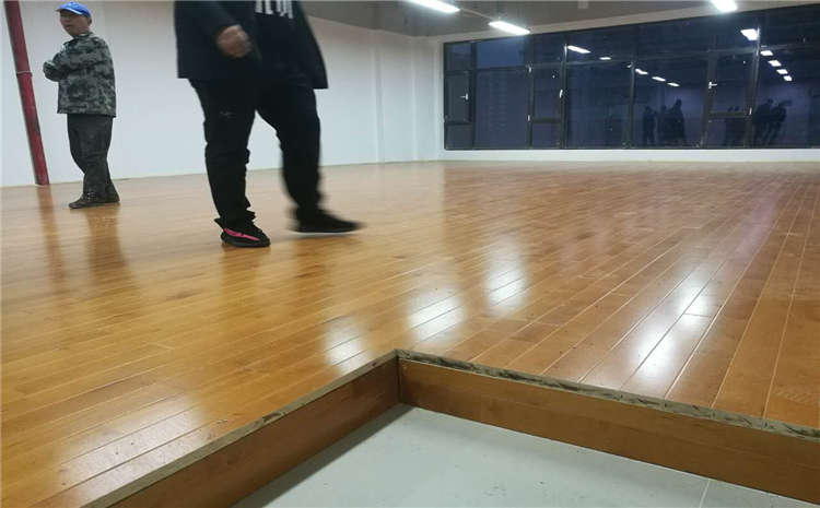河南室內(nèi)運動木地板生產(chǎn)廠家
