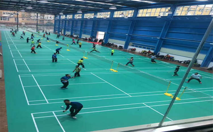 橡膠木排球館木地板施工技術方案