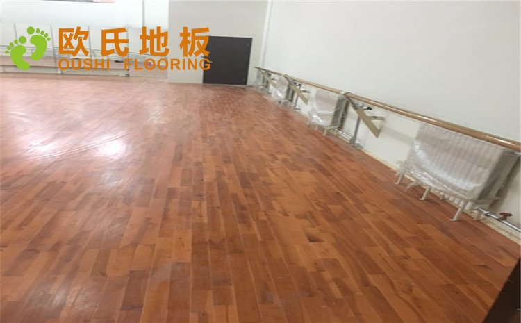 北京市舞蹈學院舞蹈室木地板