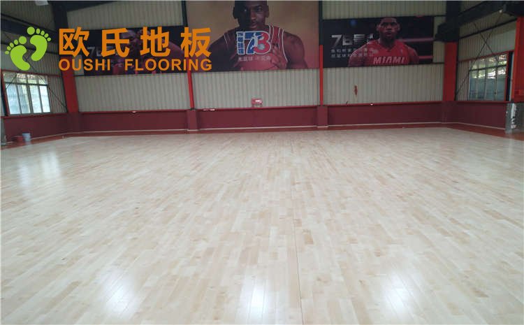 湖南長沙市雨花區78號球館木地板圖片