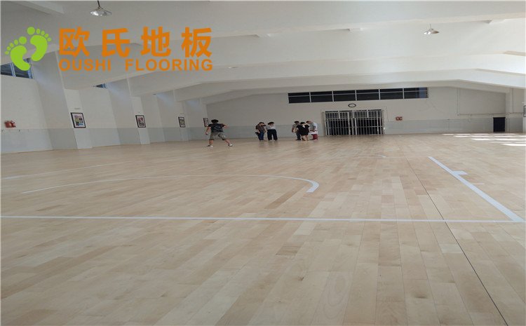 云南省紅河州個(gè)舊市綠春小學(xué)體育館木地板項(xiàng)目——?dú)W氏實(shí)木運(yùn)動(dòng)地板